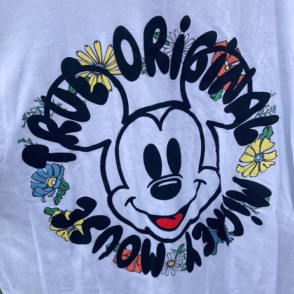 Women’s Juniors Disney Mickey Graphic Short Sleeve T-Shirts 2-Pack Size XXL - Picture 2 of 3